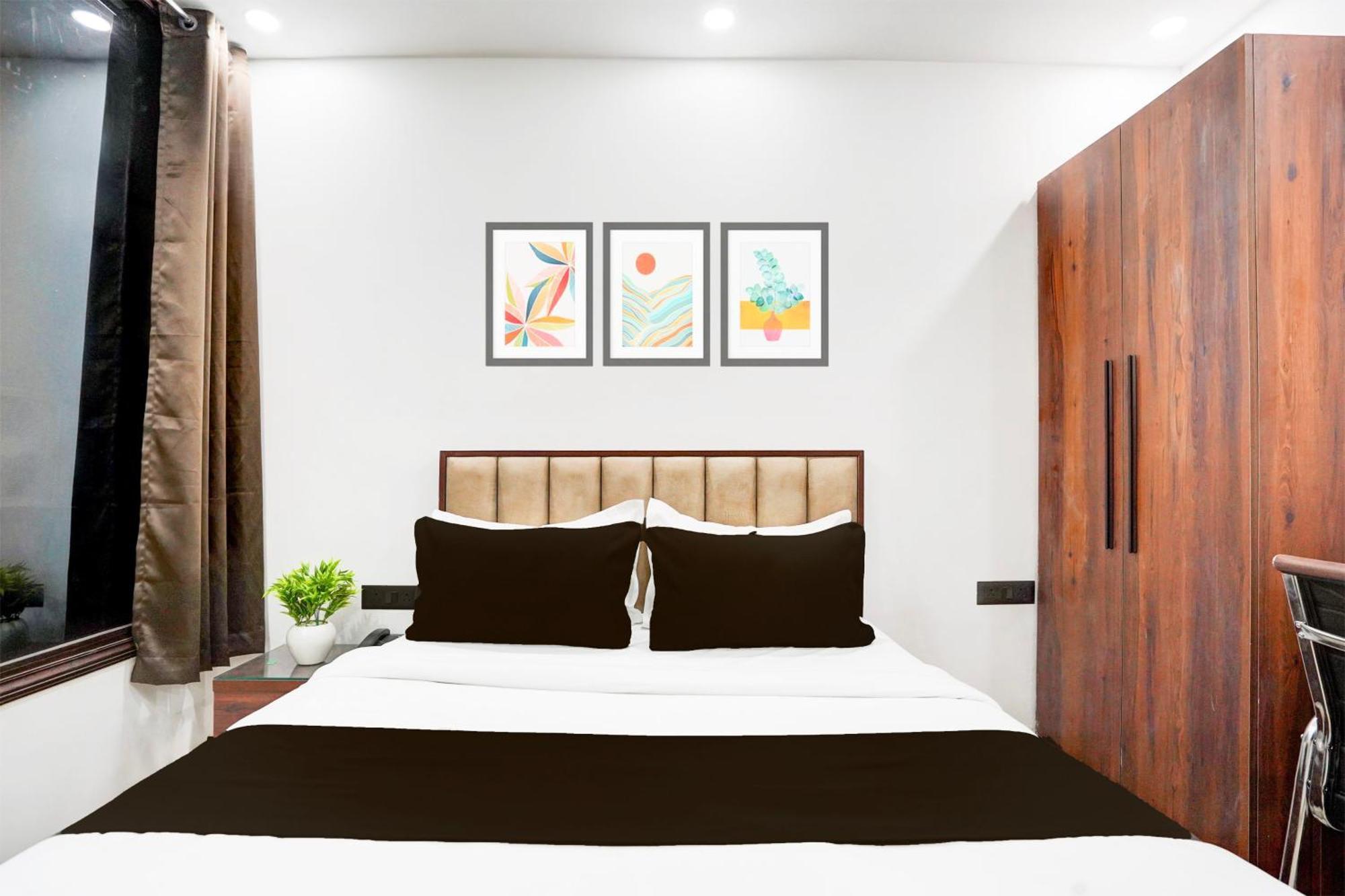 Super Collection O 63 A Noida Hotel Exterior photo