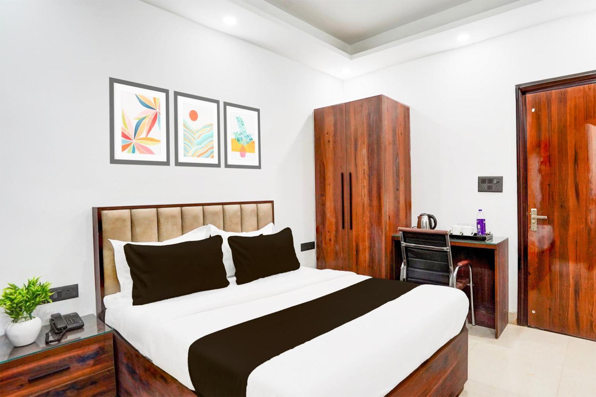 Super Collection O 63 A Noida Hotel Exterior photo